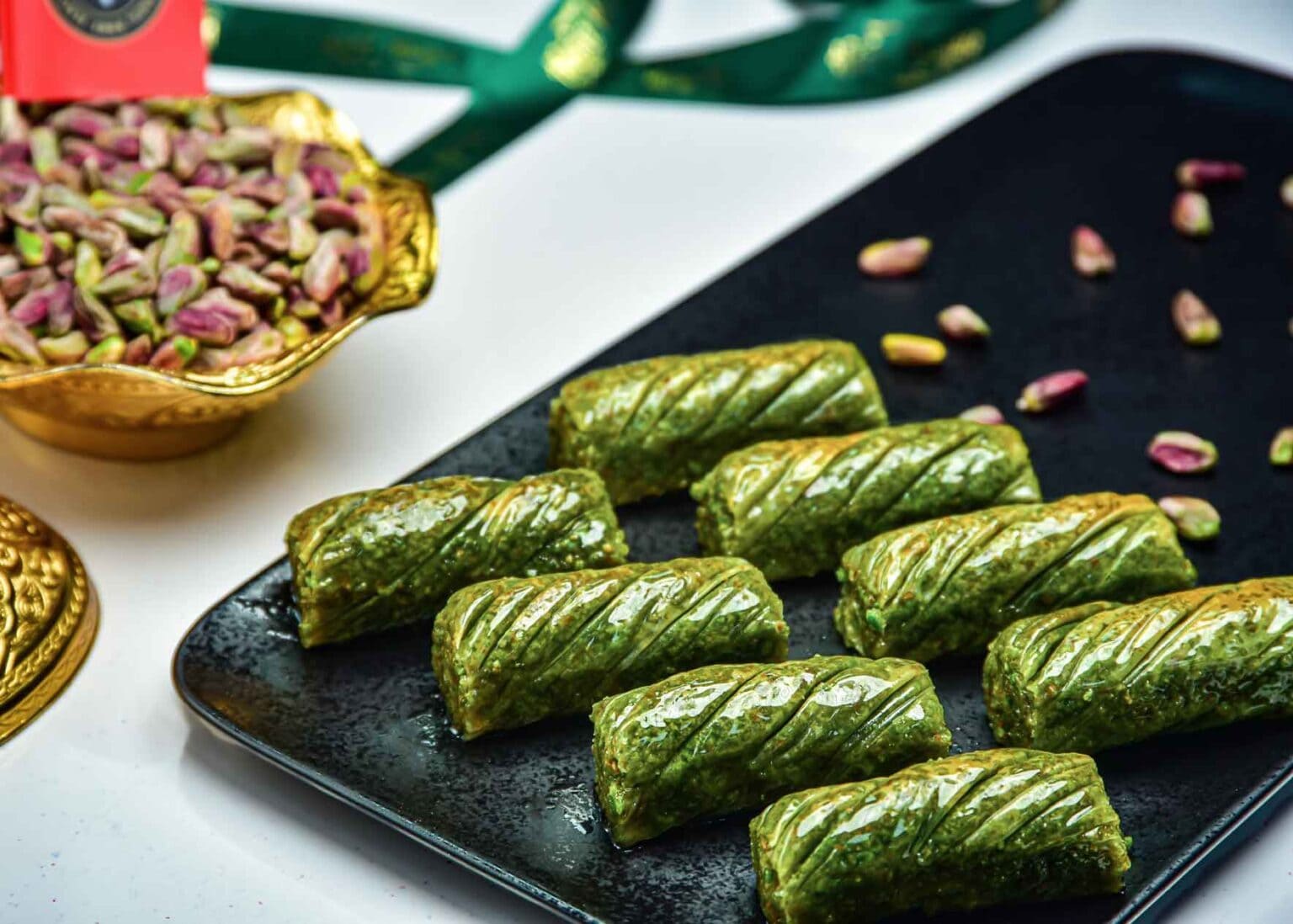 Pistachio Twist Baklava - Hafiz Mustafa 1864